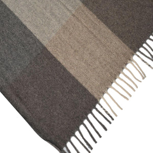 Selin Grey Woolen Throw (Queen size 150 x 180cm)