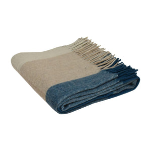 Selin Blue Woolen Throw (130 x 170cm)