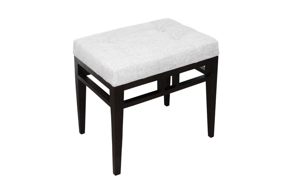 Distinctify Elsa Stool